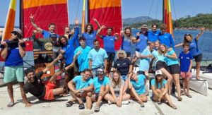 L’équipe des moniteurs du CNPG sur la plage de la Garonne