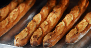Baguettes de pain tradition Le Fournil d'Emy Le Pradet | Boulangerie artisanale 